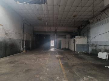 Comercial , São Paulo · Galpão com aproximadamente 1.160 de área construída, com mezanino no Ipiranga.