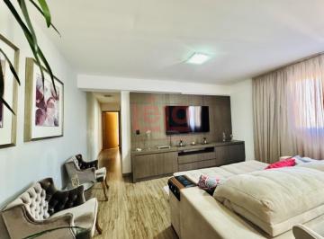 Apartamento · 70m² · 2 Quartos · 1 Vaga · Apartamento de 02 quartos sendo 01 suíte
