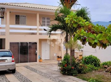 686826_i41h53b9_68682667d9f4517ba48.jpg · Casa com 5 dormitórios no bairro Ingleses em Florianópolis/SC