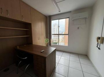 Comercial · 27m² · Sala em Estreito, Florianópolis/SC de 27m² à venda por R$ 168.000,00
