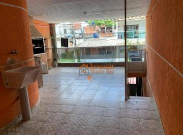 Casa · 300m² · 2 Quartos · 2 Vagas · Sobrado em Parque Primavera, Guarulhos/SP de 300m² 2 quartos à venda por R$ 319.000,00