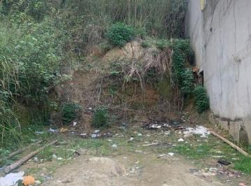Terreno · 242m² · Terreno em Parque Rizzo, Cotia/SP de 0m² à venda por R$ 180.000,00