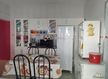 Casa · 152m² · 2 Quartos · 2 Vagas · Casa em Primeiro de Maio, Jacareí/SP de 0m² 2 quartos à venda por R$ 350.000,00
