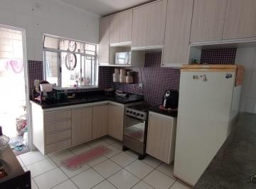 Casa · 2 Quartos · 2 Vagas · Casa em Jardim Maria Amélia, Jacareí/SP de 0m² 2 quartos à venda por R$ 270.000,00