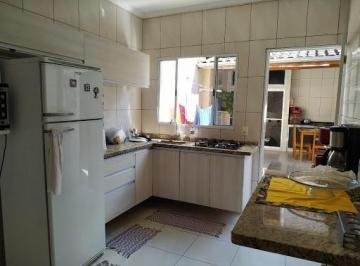 Casa · 140m² · 2 Quartos · 2 Vagas · Casa em Borda da Mata, Caçapava/SP de 140m² 2 quartos à venda por R$ 330.000,00