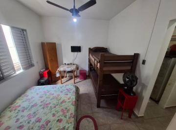 Apartamento · 21m² · 1 Quarto · 1 Vaga · Kitnet em Vila Guilhermina, Praia Grande/SP de 21m² 1 quartos à venda por R$ 190.000,00