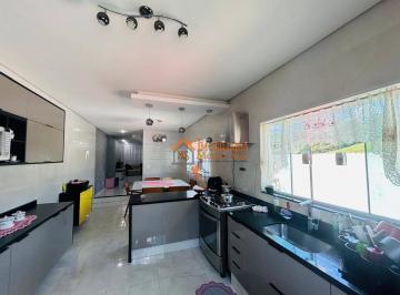 Casa · 125m² · 2 Quartos · 2 Vagas · Sobrado em Recreio São Jorge, Guarulhos/SP de 125m² 2 quartos à venda por R$ 299.000,00