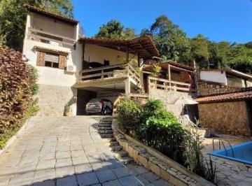 Casa · 350m² · 4 Quartos · 2 Vagas · Casa em Serra Grande, Niterói/RJ de 350m² 4 quartos à venda por R$ 860.000,00