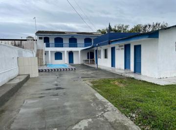 Casa · 200m² · 6 Quartos · 2 Vagas · Sobrado em , Matinhos/PR de 200m² 6 quartos à venda por R$ 800.000,00