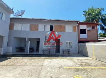 Casa · 208m² · 7 Quartos · 7 Vagas · Sobrado em Enseada, Ubatuba/SP de 208m² 7 quartos à venda por R$ 1.272.000,00