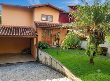 Casa · 300m² · 3 Quartos · Sobrado em Vila Caldas, Carapicuíba/SP de 300m² 3 quartos à venda por R$ 1.200.000,00