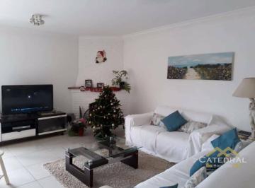 Casa · 228m² · 3 Quartos · 4 Vagas · Sobrado em Jardim Messina, Jundiaí/SP de 228m² 3 quartos à venda por R$ 1.440.000,00