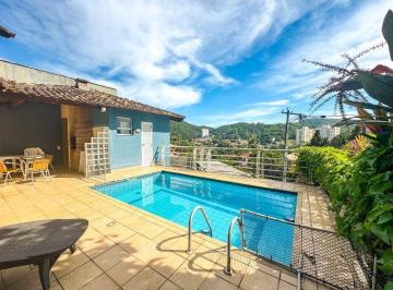 Casa · 303m² · 4 Quartos · 5 Vagas · Casa em Maria Paula, Niterói/RJ de 303m² 4 quartos à venda por R$ 1.295.000,00