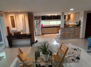 Casa · 349m² · 5 Quartos · 5 Vagas · Sobrado em Atuba, Curitiba/PR de 349m² 5 quartos à venda por R$ 1.300.000,00