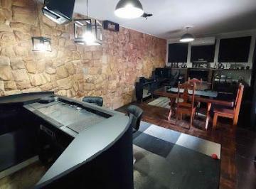 Casa · 195m² · 2 Quartos · 4 Vagas · Casa em Centro, Jaguariúna/SP de 195m² 2 quartos à venda por R$ 790.000,00