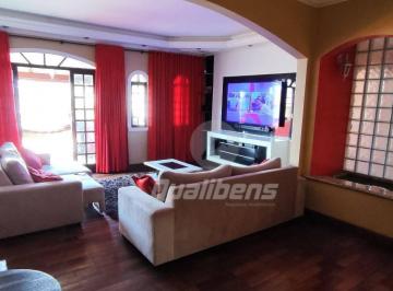 Casa · 370m² · 3 Quartos · 2 Vagas · Sobrado em Cidade São Jorge, Santo André/SP de 370m² 3 quartos à venda por R$ 820.000,00