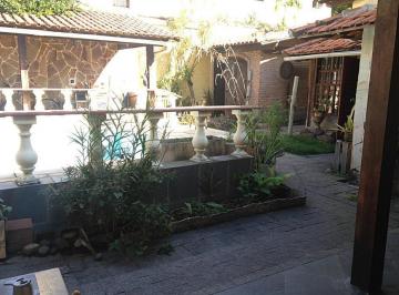 Casa · 300m² · 5 Quartos · 2 Vagas · Casa em Piratininga, Niterói/RJ de 300m² 5 quartos à venda por R$ 1.500.000,00