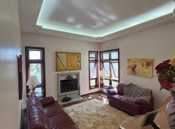 Casa · 375m² · 3 Quartos · 3 Vagas · Casa em Jardim Coleginho, Jacareí/SP de 0m² 3 quartos à venda por R$ 1.200.000,00