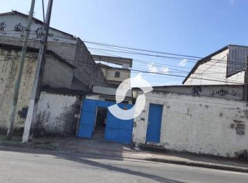 Casa · 198m² · 3 Quartos · 5 Vagas · Casa em Rio do Ouro, Niterói/RJ de 198m² 3 quartos à venda por R$ 890.000,00