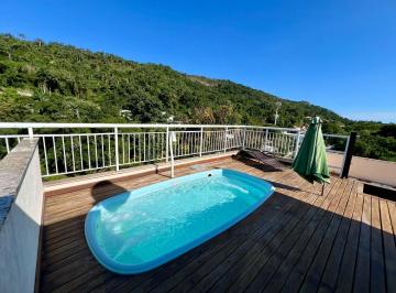 Apartamento · 143m² · 4 Quartos · 3 Vagas · Cobertura em Itaipu, Niterói/RJ de 143m² 4 quartos à venda por R$ 1.500.000,00
