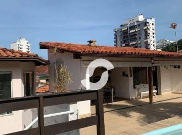 Casa · 325m² · 5 Quartos · 1 Vaga · Casa em Pe Pequeno, Niterói/RJ de 325m² 5 quartos à venda por R$ 1.200.000,00