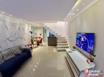 Casa · 250m² · 2 Quartos · 2 Vagas · Sobrado em Rio Pequeno, Camboriú/SC de 250m² 2 quartos à venda por R$ 850.000,00