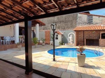 Casa · 90m² · 2 Quartos · 6 Vagas · Casa em Itaipu, Niterói/RJ de 90m² 2 quartos à venda por R$ 850.000,00