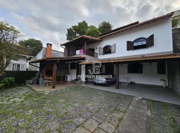 Casa · 238m² · 3 Quartos · 7 Vagas · Casa em Tijuca, Teresópolis/RJ de 238m² 3 quartos à venda por R$ 1.200.000,00