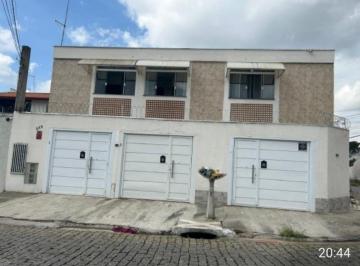 Casa · 189m² · 2 Quartos · 3 Vagas · Sobrado em Vila Nova Urupês, Suzano/SP de 189m² 2 quartos à venda por R$ 700.000,00