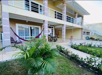 Casa · 289m² · 3 Quartos · 2 Vagas · Casa em , Governador Celso Ramos/SC de 0m² 3 quartos à venda por R$ 1.700.000,00