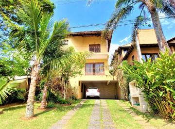 Casa · 210m² · 4 Quartos · 4 Vagas · Casa em Jardim das Flores, Cotia/SP de 210m² 4 quartos à venda por R$ 1.200.000,00