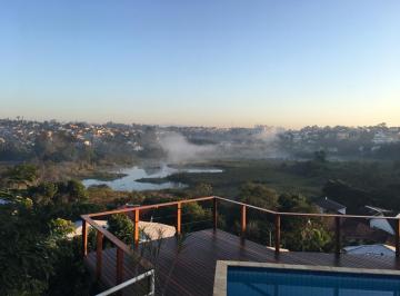 Casa · 263m² · 3 Quartos · 2 Vagas · Casa em Terras do Madeira, Carapicuíba/SP de 263m² 3 quartos à venda por R$ 1.900.000,00