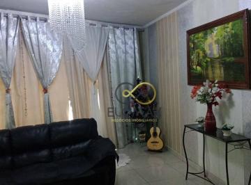 Casa · 240m² · 3 Quartos · 5 Vagas · Casa em Vila Nivi, São Paulo/SP de 240m² 3 quartos à venda por R$ 820.000,00