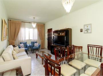 Casa · 407m² · 9 Quartos · 4 Vagas · Sobrado em Vila Guedes, São Paulo/SP de 407m² 9 quartos à venda por R$ 850.000,00