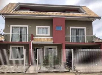 Casa · 245m² · 4 Quartos · 4 Vagas · Sobrado em Sítio Cercado, Curitiba/PR de 245m² 4 quartos à venda por R$ 900.000,00