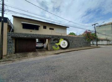 Casa · 312m² · 4 Quartos · 3 Vagas · Casa à venda - em Varjota