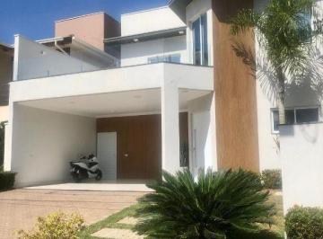 Casa · 242m² · 3 Quartos · 4 Vagas · Casa em Centro, Salto/SP de 242m² 3 quartos à venda por R$ 1.500.000,00