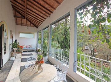 Casa · 230m² · 2 Quartos · 3 Vagas · Casa em Sítio Pereira Leite, Carapicuíba/SP de 230m² 2 quartos à venda por R$ 850.000,00