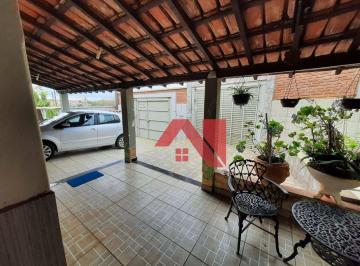 Casa · 274m² · 5 Quartos · 3 Vagas · Casa em Jardim Lago, Mogi Mirim/SP de 274m² 5 quartos à venda por R$ 990.000,00