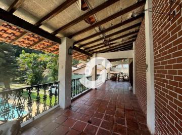 Casa · 227m² · 5 Quartos · 4 Vagas · Casa em Mata Paca, Niterói/RJ de 227m² 5 quartos à venda por R$ 950.000,00