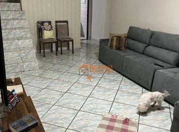 Casa · 220m² · 2 Quartos · 2 Vagas · Sobrado em Jardim Monte Carmelo, Guarulhos/SP de 220m² 2 quartos à venda por R$ 745.000,00