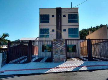 Casa · 130m² · 3 Quartos · 3 Vagas · Sobrado em Ariribá, Balneário Camboriú/SC de 130m² 3 quartos à venda por R$ 1.650.000,00
