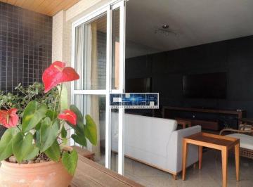 Apartamento · 217m² · 4 Quartos · 3 Vagas · Apartamento em Gonzaga, Santos/SP de 217m² 4 quartos para locação R$ 16.000,00/mes