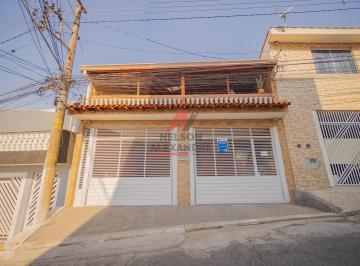 Casa · 214m² · 3 Quartos · Sobrado em Jardim Roberto, Osasco/SP de 214m² 3 quartos à venda por R$ 750.000,00