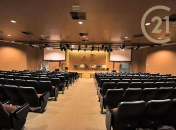 Comercial · 4504m² · 70 Vagas · Predio em Luz, São Paulo/SP de 4504m² para locação R$ 110.000,00/mes
