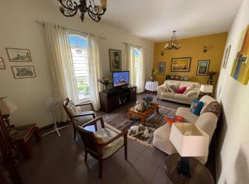 Casa · 250m² · 4 Quartos · 2 Vagas · Casa em Vila Pinheiro, Mogi Guaçu/SP de 250m² 4 quartos à venda por R$ 880.000,00