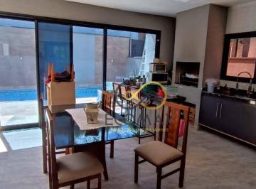 Casa · 207m² · 3 Quartos · Casa em Chácaras Maringá, Atibaia/SP de 207m² 3 quartos à venda por R$ 1.500.000,00