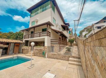 Casa · 200m² · 5 Quartos · 3 Vagas · Casa em Maria Paula, Niterói/RJ de 200m² 5 quartos à venda por R$ 1.250.000,00