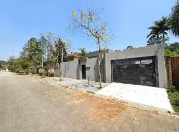 Casa · 245m² · 3 Quartos · 5 Vagas · Casa em Gramado, Cotia/SP de 245m² 3 quartos à venda por R$ 1.400.000,00