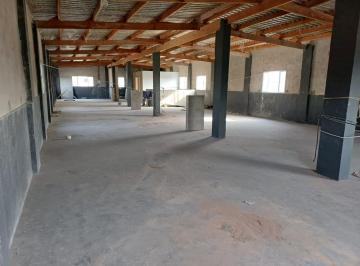 Comercial · 300m² · Imoveis - no Campo da Aviação